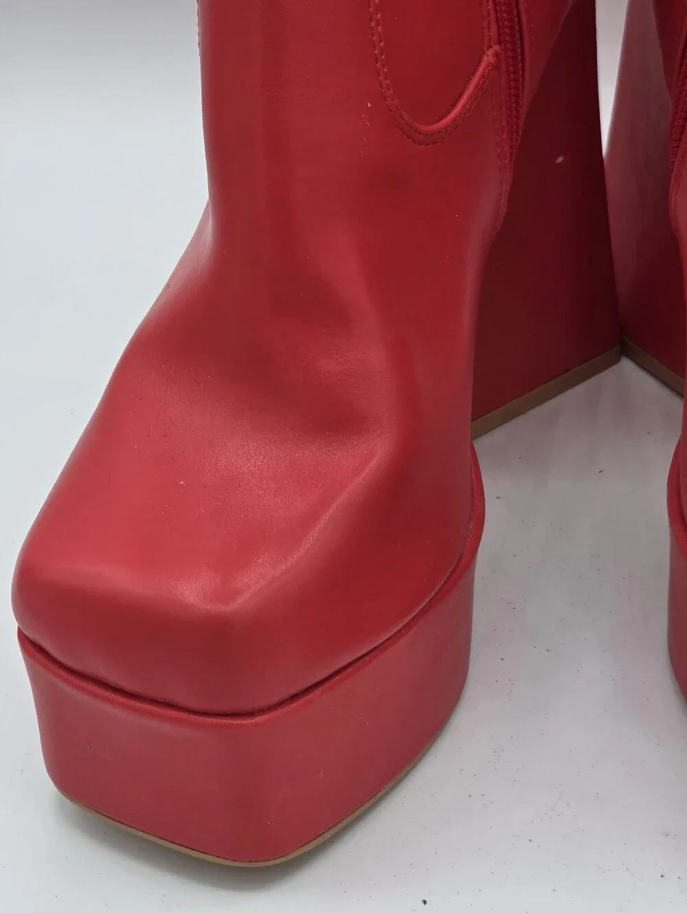 SHEIN Red Platform Wedge Ankle Boots
